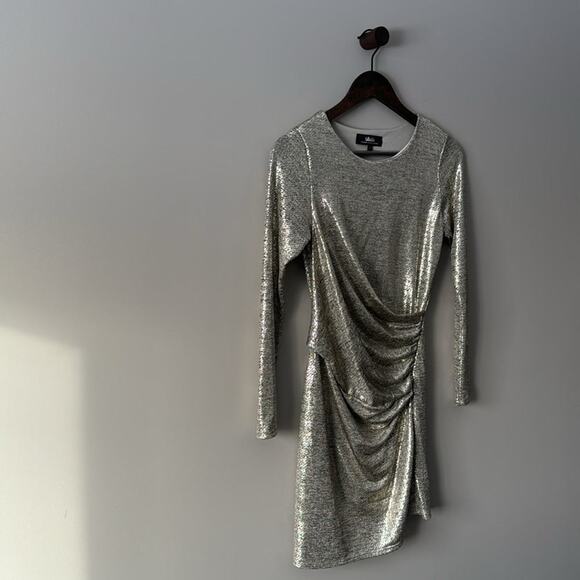 NWOT LULUS “LUXE OF MY LIFE” GOLD LONG SLEEVE BODYCON DRESS SIZE SMALL - Picture 1 of 5